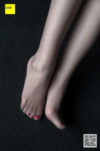 IESS Sixiangjia 266: Mingli Jie Grey Stockings Fashion Gallery - image 0