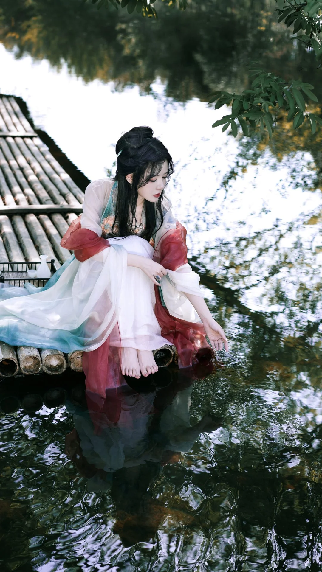 Visual Narrative Series: YiTuYu Art Language Vol.4289 Featuring Feng Zai Qi Shi