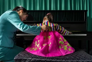 Rare Glimpses of Daily Life in North Korea: A Visual Journey Through Pyongyang - image 5