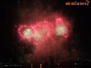 Spectacular Displays at Da Nang International Fireworks Festival 2024: Vietnam Home Team Shines with Improved Artistry and Performance - image 11