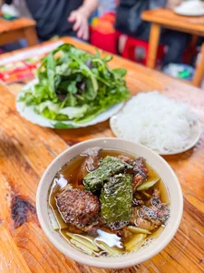 A Critical Look at the Latest Michelin Guide Vietnam Selection and Culinary Industry Reactions - image 2