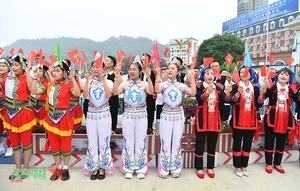 Highlights from the 8th Vietnam-China Border Defense Friendship Exchange - image 6