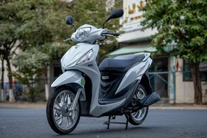 SYM Shark 50cc Review: An Affordable Scooter with Premium Honda SH Style - image 8