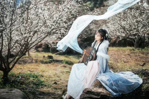 YiTuYu Art Language Vol.10209: Nan You Chen Miao Miao Portrait Series - image 12