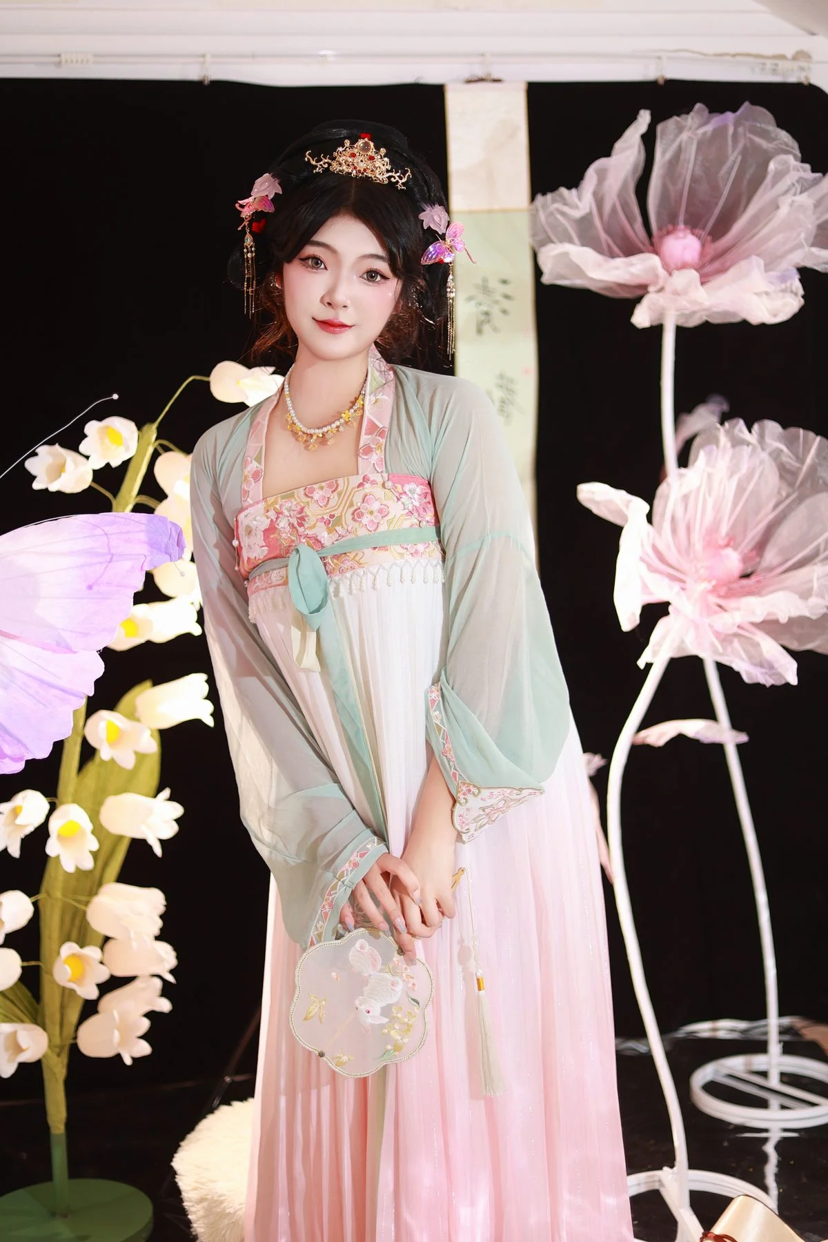Artistic Portraits of KaiLin Jiang in YiTuYu Art Language Vol.5773