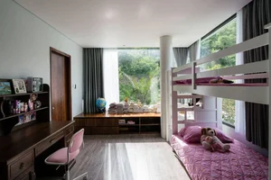 VIBA House: A Stunning Mountainside Retreat Overlooking the Sea in Vung Tau - image 20