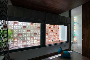 VIBA House: A Stunning Mountainside Retreat Overlooking the Sea in Vung Tau - image 18