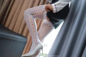 Jiao Jiao Highlights High-End Fashion in the SXJ No.1791 Collection - image 40