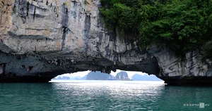 Quang Ninh Travel Guide 2024: Top 28 Must-Try Experiences in Vietnam - image 20