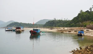 Quang Ninh Travel Guide 2024: Top 28 Must-Try Experiences in Vietnam - image 1