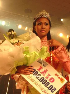 Supermodel Thanh Hang’s Throwback Photos Resurface Ahead of Her Wedding - image 1