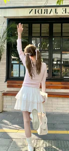 89+ Cute Mini Skirt Outfit Ideas: Adorable Fashion Inspiration - image 9