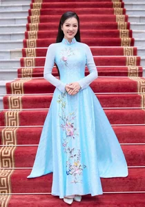 Miss Do My Linh and MC Thuy Van Celebrity Updates - image 9