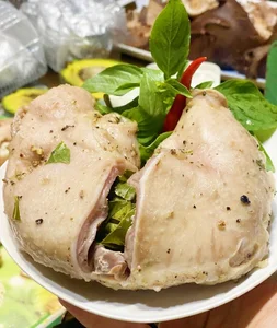 Delicious Weekend Recipe: Steamed Stuffed Crunchy Pork with Aromatic Herbs for the Perfect Family Meal - image 4