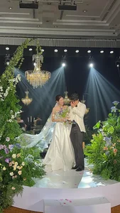 Vietnamese Celebrity News: Dinh Manh Ninh's Emotional Wedding and Doan Van Hau's Firstborn - image 7