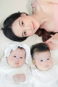 Vietnamese Celebrity News: Dinh Manh Ninh's Emotional Wedding and Doan Van Hau's Firstborn - image 6