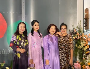 Vietnamese Celebrity News: Dinh Manh Ninh's Emotional Wedding and Doan Van Hau's Firstborn - image 1