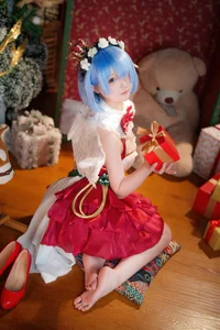 Seele Mai Mai Rem Christmas Story Cosplay Photo Gallery - image 20