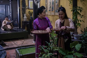 Ancient Hanoi Lifestyle Tour: Experiencing Tradition in the Heart of the Old Quarter - image 6