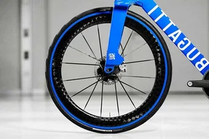 Bugatti Partners with Factor Bikes for Ultra-Exclusive Road Bicycle - image 10