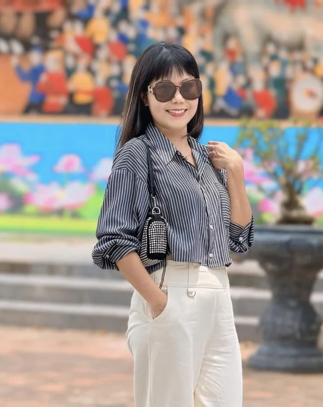 Veteran Actress Huong Tuoi Embraces Youthful and Vibrant Fashion at Age 54