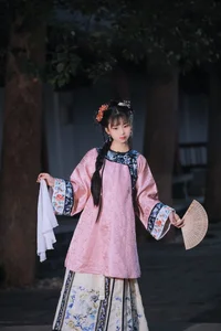 Modern Elegance: Art Language Vol.6094 Featuring Zhou Zhou AY - image 2