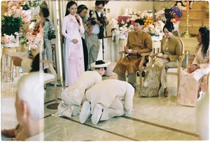 Rare Glimpse into the Life of Lê Hồng Thủy Tiên: The Elegant Wife of Billionaire Johnathan Hạnh Nguyễn - image 1