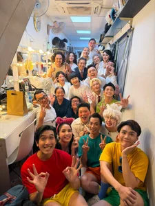Vietnamese Showbiz Updates: Quang Le Mourns Mother, Diva Hong Nhung's Latest Appearance - image 47