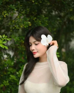 Romantic Proposal: The Stunning Beauty Who Won the Heart of Quang Nam FC's Head Coach - image 6