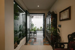Hanoi 2-Story Garden House: A Stunning Renovation by Luke Nguyen Lab - image 13