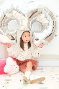 Lisa and Leon: The Playful Twins of Ho Ngoc Ha and Kim Ly - image 11