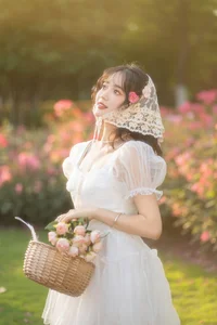 Artistic Elegance in YiTuYu Art Language Vol.6079 Featuring Xiao Ou O - image 19