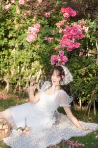 Artistic Elegance in YiTuYu Art Language Vol.6079 Featuring Xiao Ou O - image 9
