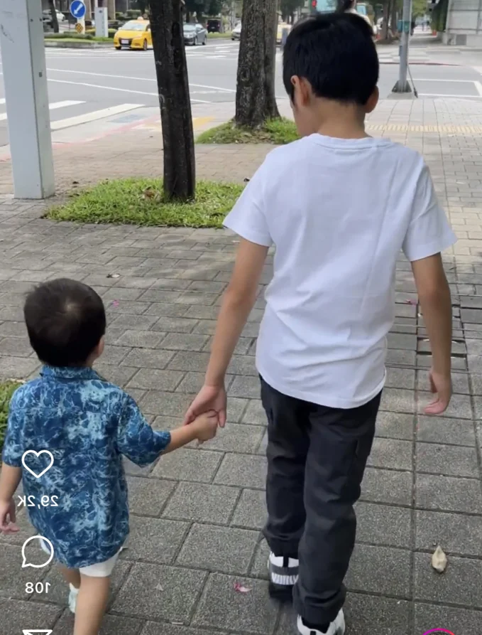Rare Look at Billionaire Heir: Why Ha Tang's Youngest Son Mason Stole the Spotlight