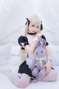 Discover the Pure Charm of Coser Shi Wan Zhen Zhi Fu Te as Zhen Zhi Xiao Luo Li - An Adorable Collection! - image 2