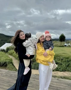 Thanh Son and Kha Ngan Spark Dating Rumors While Vietnamese Stars Celebrate Christmas - image 2