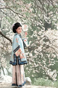 Elegant Portrait Photography: Yituyu FFannyy Yesterday the Flowers Bloomed Brightly - image 3