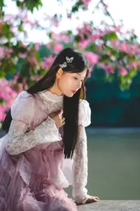 Vol.8632 Nan Yi: Dreamy Youth by the River, A Poetic & Romantic Blossom - image 13