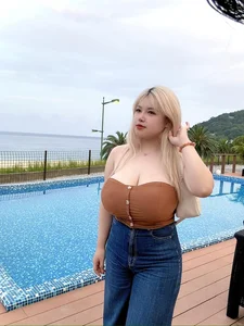 Vo Thi Thu Trang Firmly Rejects Inappropriate Travel Offer in Tokyo - image 3