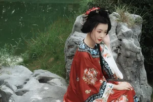 Explore YiTuYu Art Language Vol.5243: Yue Bai Xing Xi Gallery - image 20