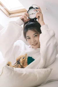 Captivating Visuals: YiTuYu Art Language Vol.4713 Shui Jiao Bu Zha Yan Collection - image 13