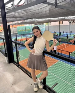 Vietnamese Influencer Ngoc Thao Shines on the Pickleball Court with Stunning Style - image 5