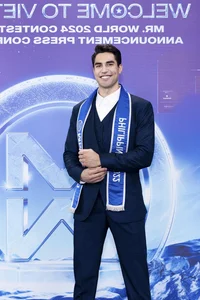 Dashing Nam Vuong Pageant Stars: A Close-Up at the Vietnam Title Ceremony - image 6