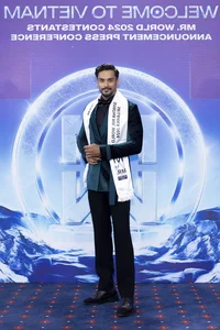 Dashing Nam Vuong Pageant Stars: A Close-Up at the Vietnam Title Ceremony - image 10