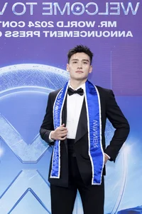 Dashing Nam Vuong Pageant Stars: A Close-Up at the Vietnam Title Ceremony - image 4