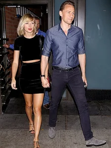 Taylor Swift: Grammy Record-Breaker, Billionaire Status, and Her Famous Dating History - image 5