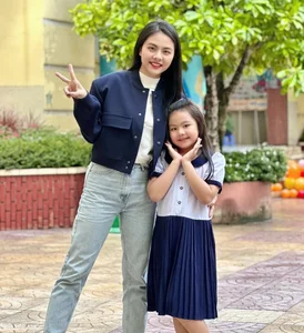 Why Wealthy Vietnamese Celebrities Choose Public Schools for Their Children - image 6