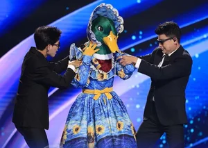 The Masked Singer Vietnam: Khanh Linh Reflects on Her Emotional Elimination - image 4