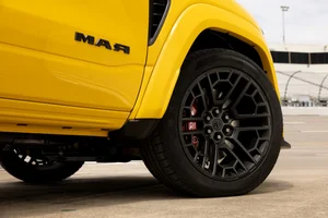 Ram Unveils 777 HP Rumble Bee: The High-Performance Successor to the SRT10 - image 10