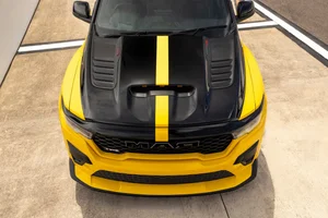 Ram Unveils 777 HP Rumble Bee: The High-Performance Successor to the SRT10 - image 8